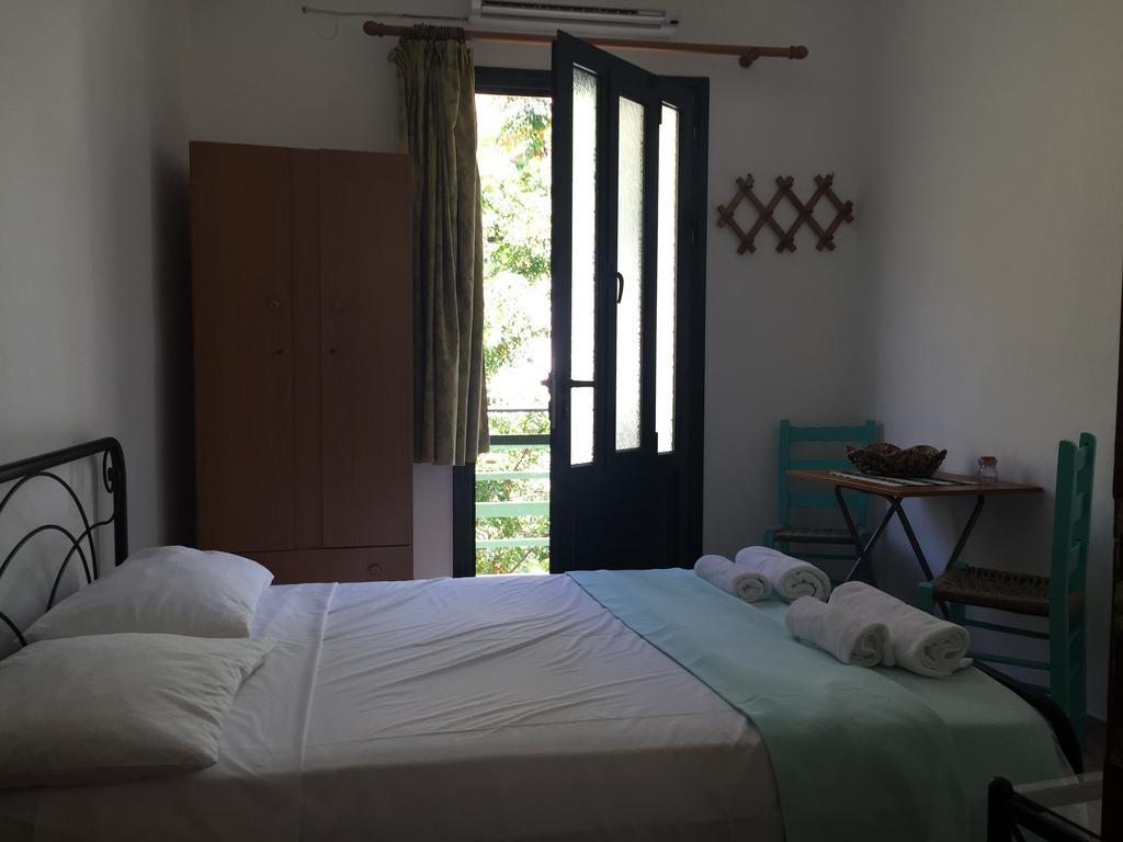 Icthyoessa Apartman Ágios Kírykos Szoba fotó