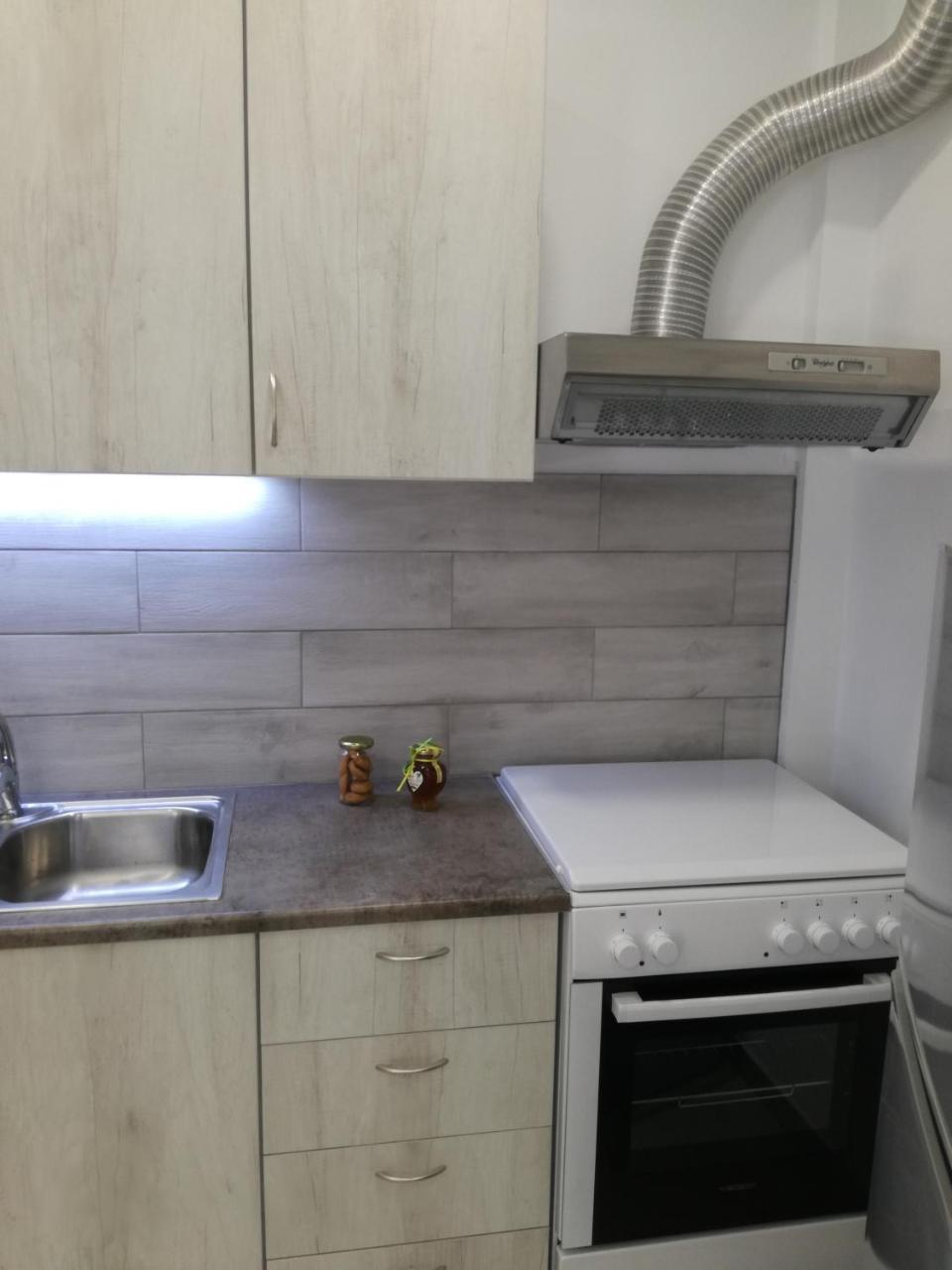 Icthyoessa Apartman Ágios Kírykos Kültér fotó