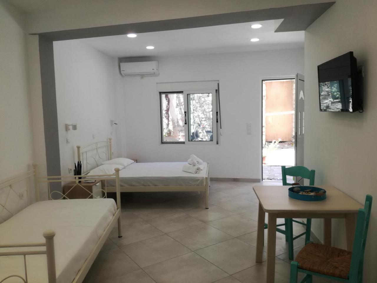 Icthyoessa Apartman Ágios Kírykos Kültér fotó
