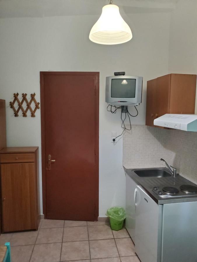 Icthyoessa Apartman Ágios Kírykos Kültér fotó